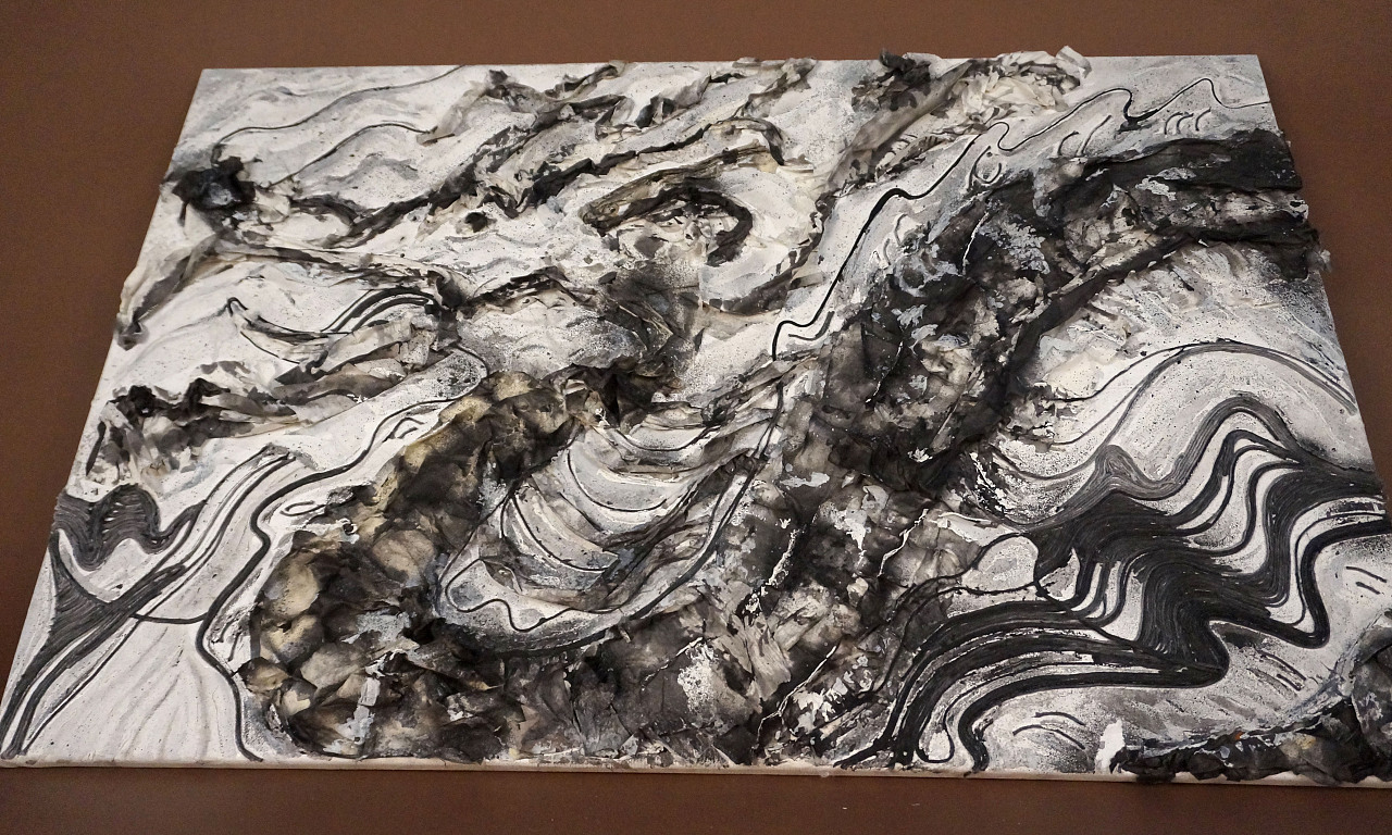 综合材料--水墨龙山