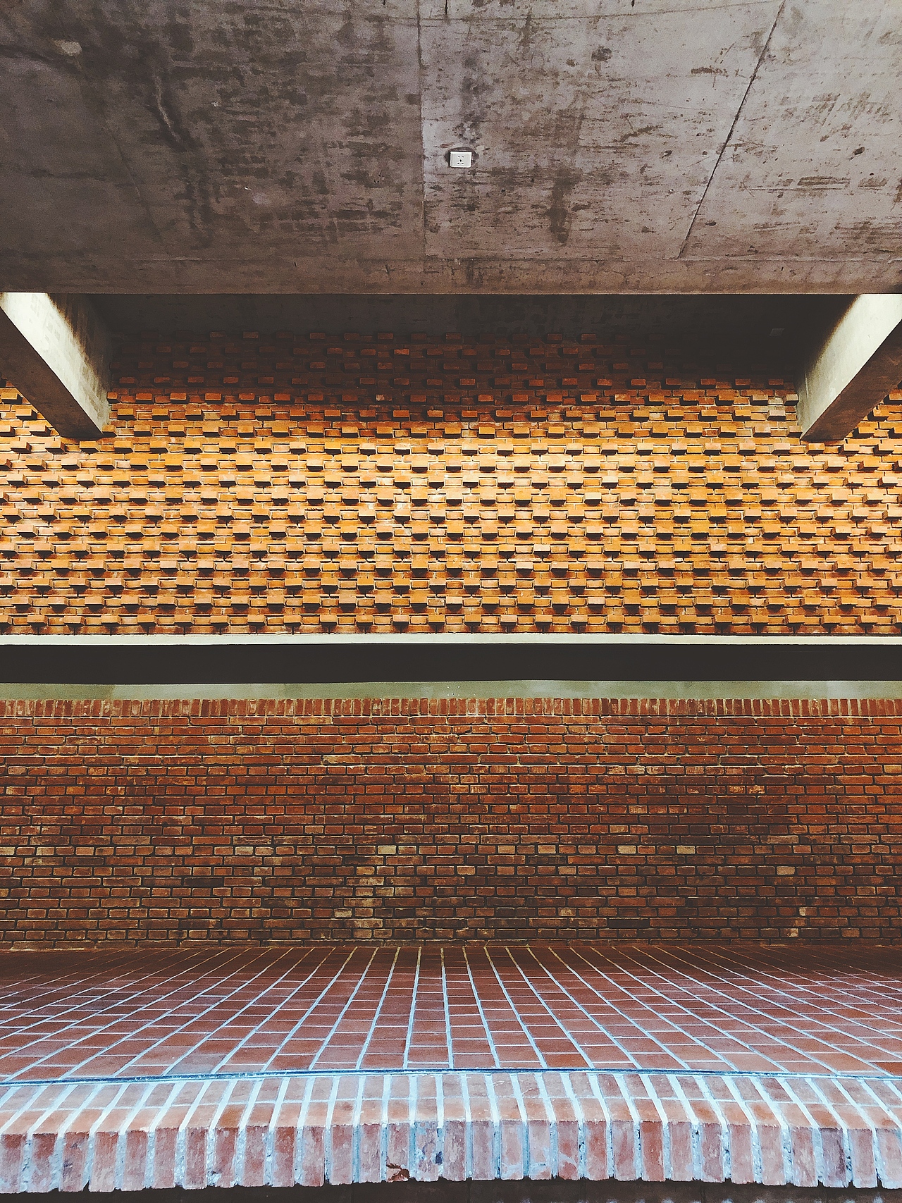 红砖美术馆（图ZMTczNTM5NDEy） - 风光摄影 - 站酷设计师愫语原创素材 - 站酷ZCOOL