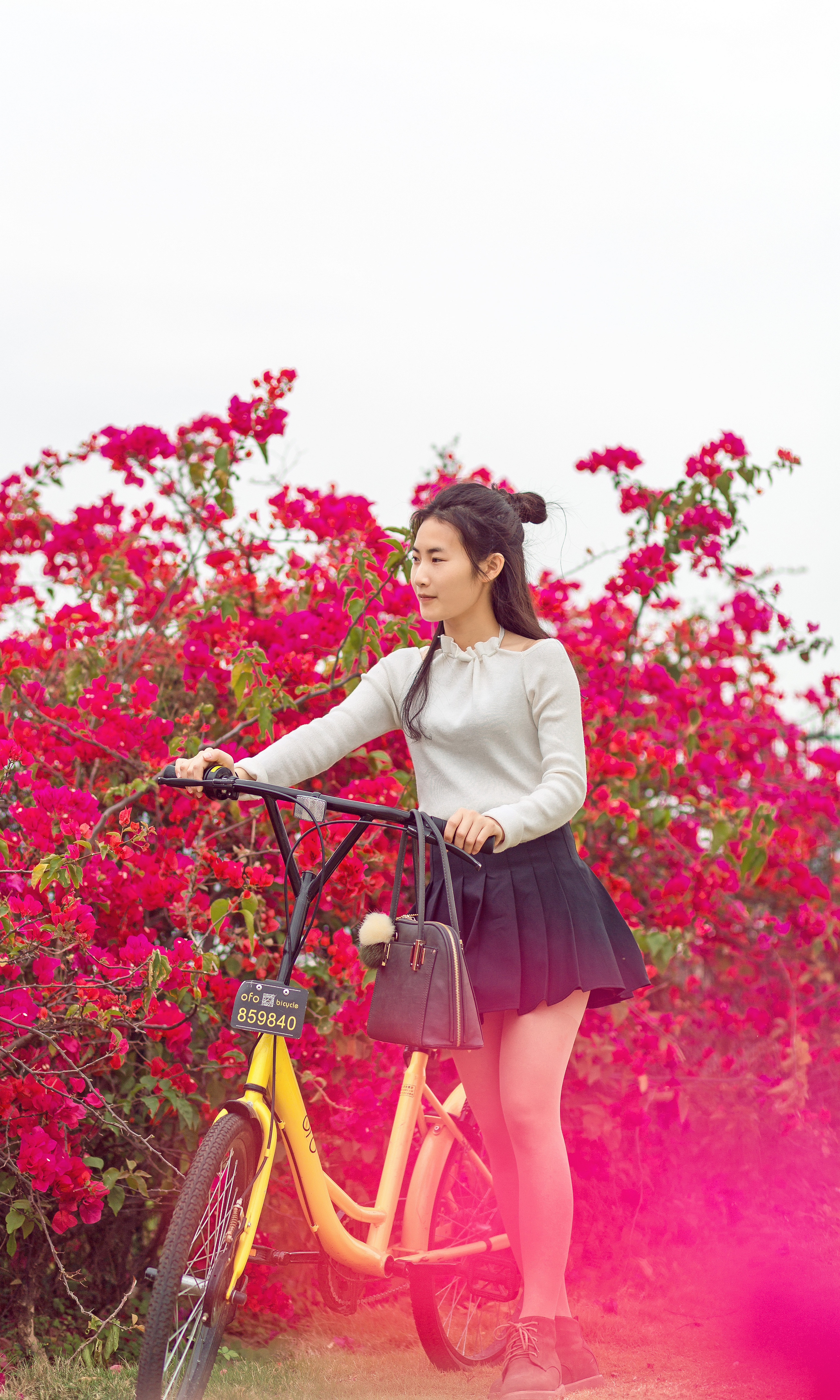 杜鹃花人像拍照