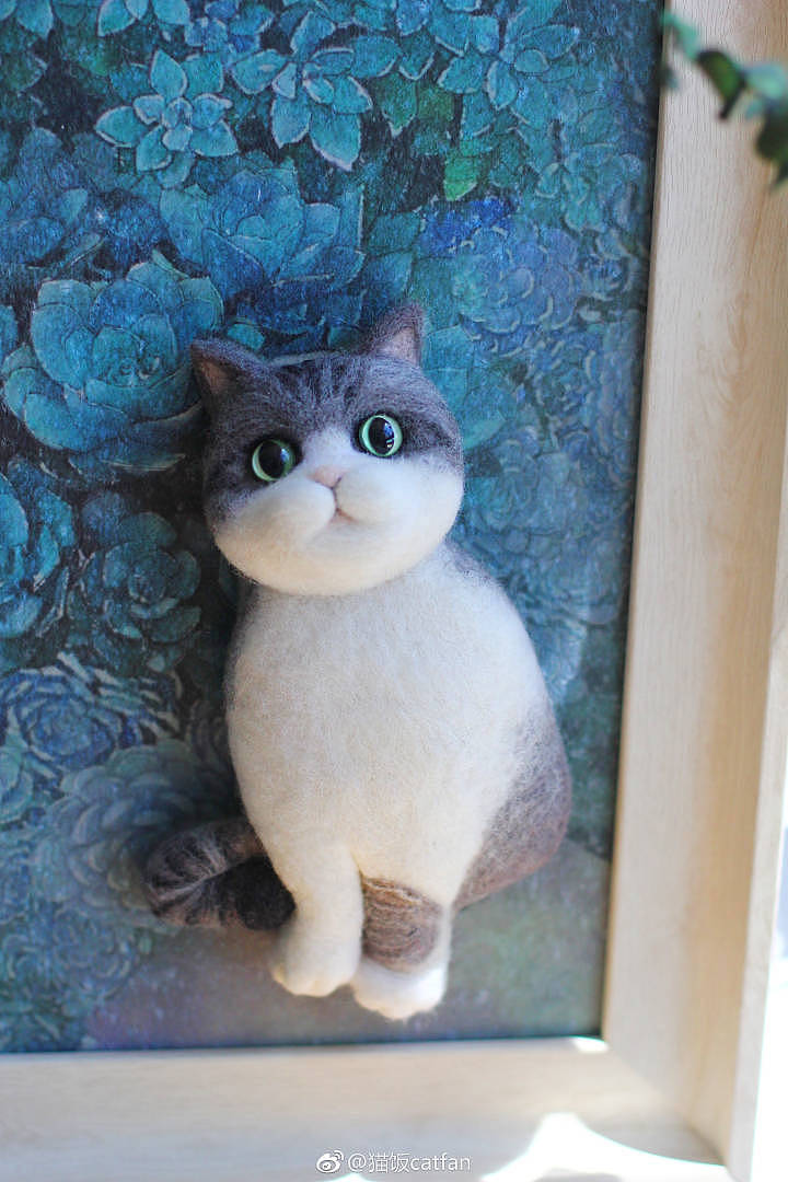 羊毛毡英短猫