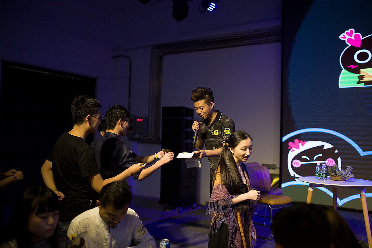 站酷九周年设计师大趴-洛阳站花絮（图ZMzM3NjEyNDA=） - 人文/纪实摄影 - 站酷设计师鲍鲍先生原创素材 - 站酷ZCOOL