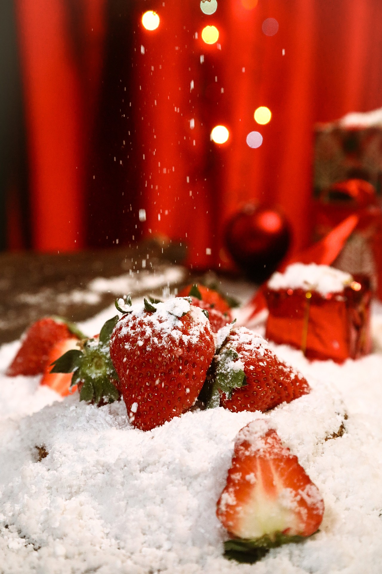 红|草莓（图ZMjQ3Mjg0Nzcy） - 美食摄影 - 站酷设计师辛xxyu原创素材 - 站酷ZCOOL