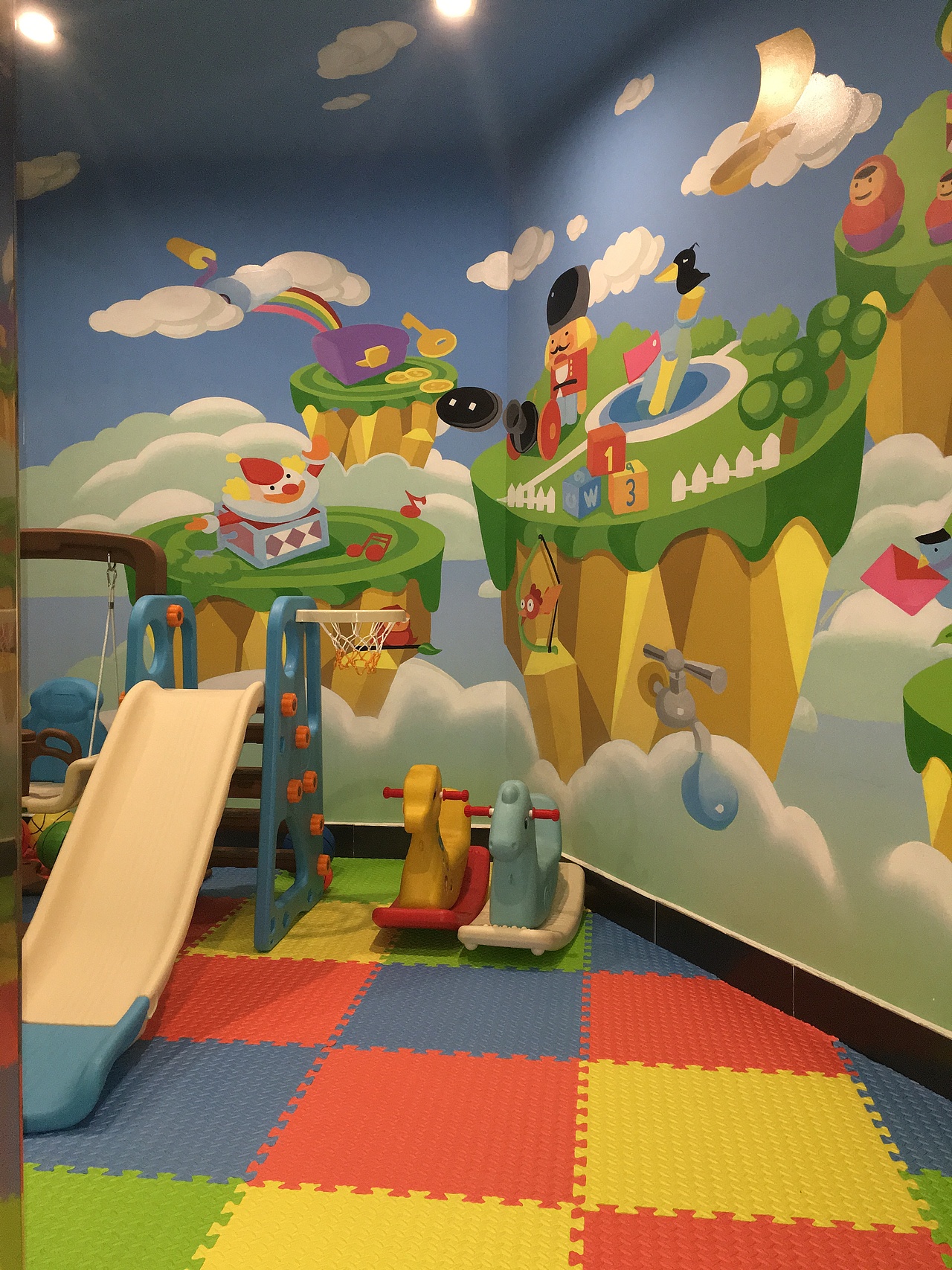 火锅店儿童娱乐区彩绘装饰