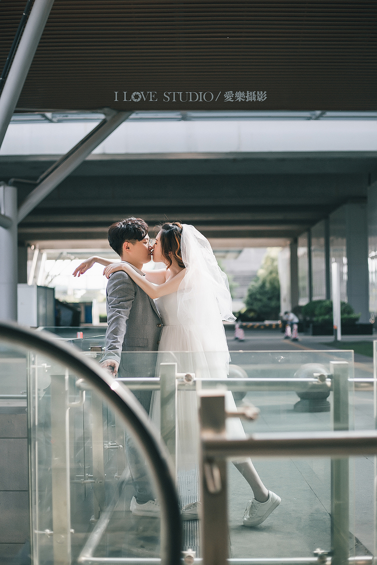 爱乐摄影原创作品——《邂逅爱情》