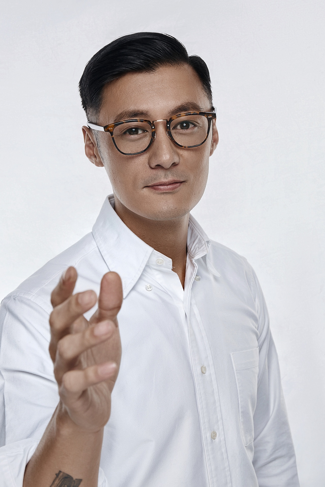 明星系列余文乐