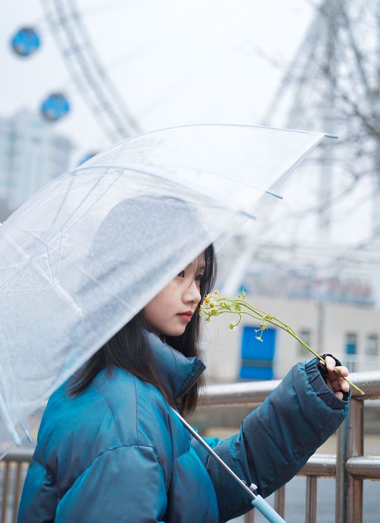 第一场春雨🌧️（图ZMzMwNjQzNTc2） - 人像摄影 - 站酷设计师寒塘Y原创素材 - 站酷ZCOOL