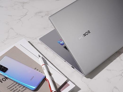 【快评实验室】荣耀MagicBook 16图赏