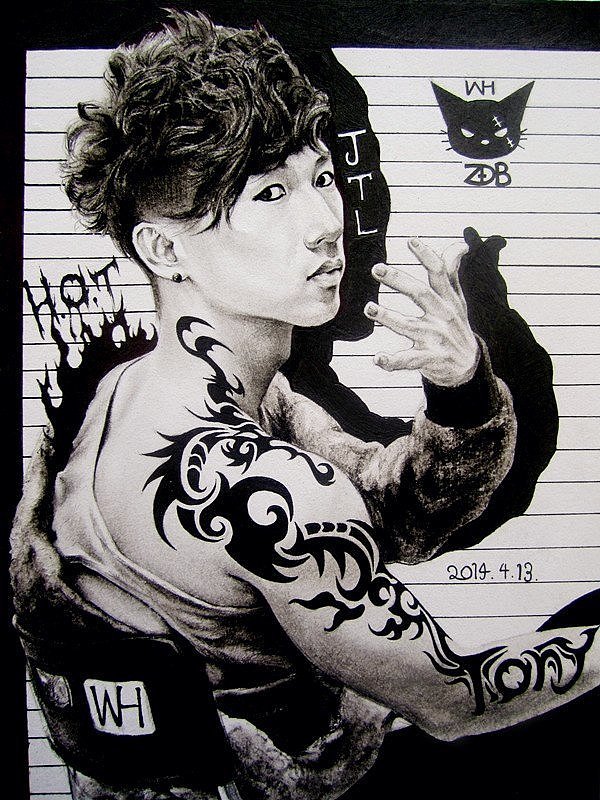 炭笔+黑色水笔=张佑赫