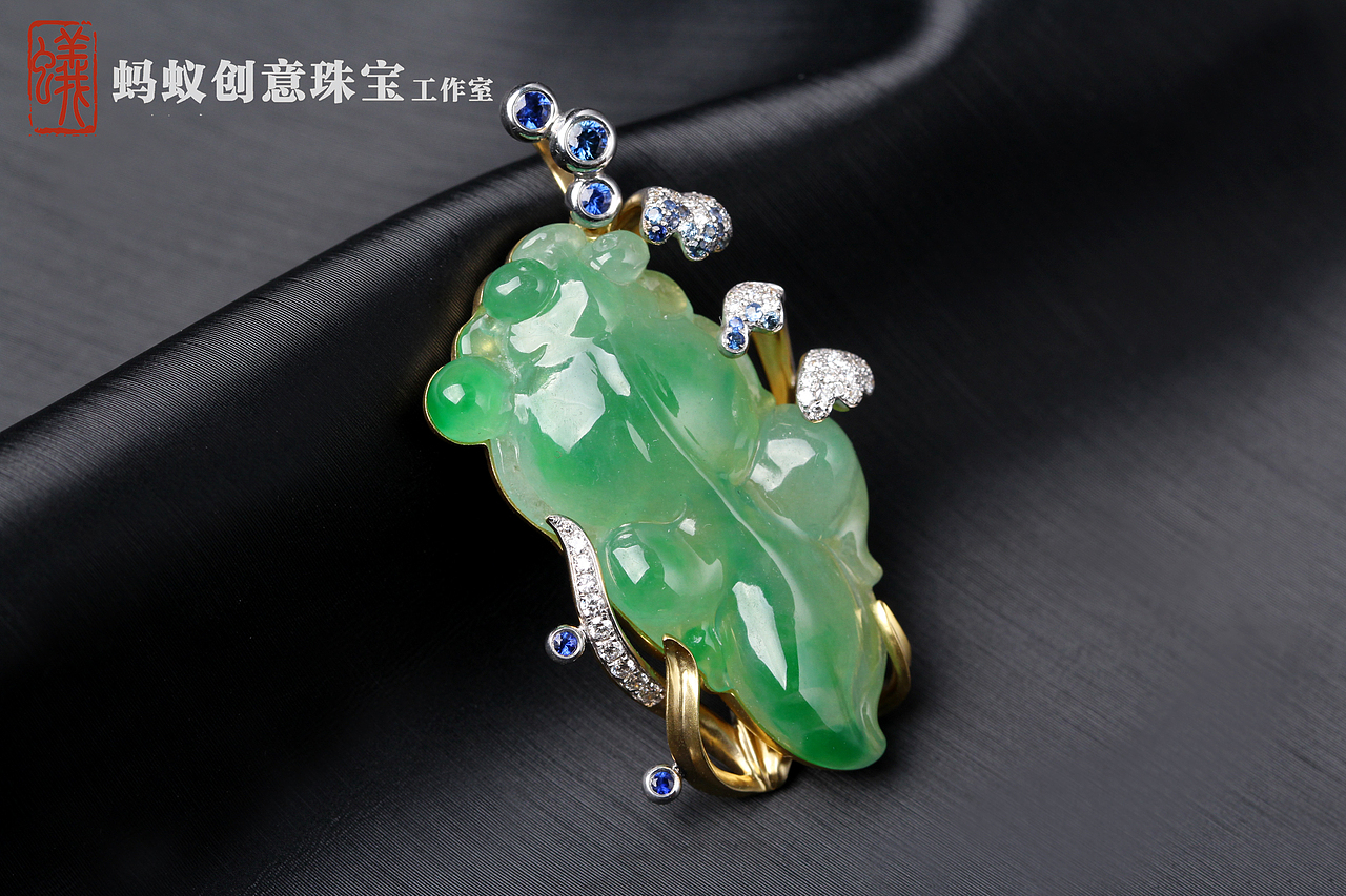 【蚂蚁创意珠宝工作室】翡翠金鱼吊坠《余光·鱼光》 | 