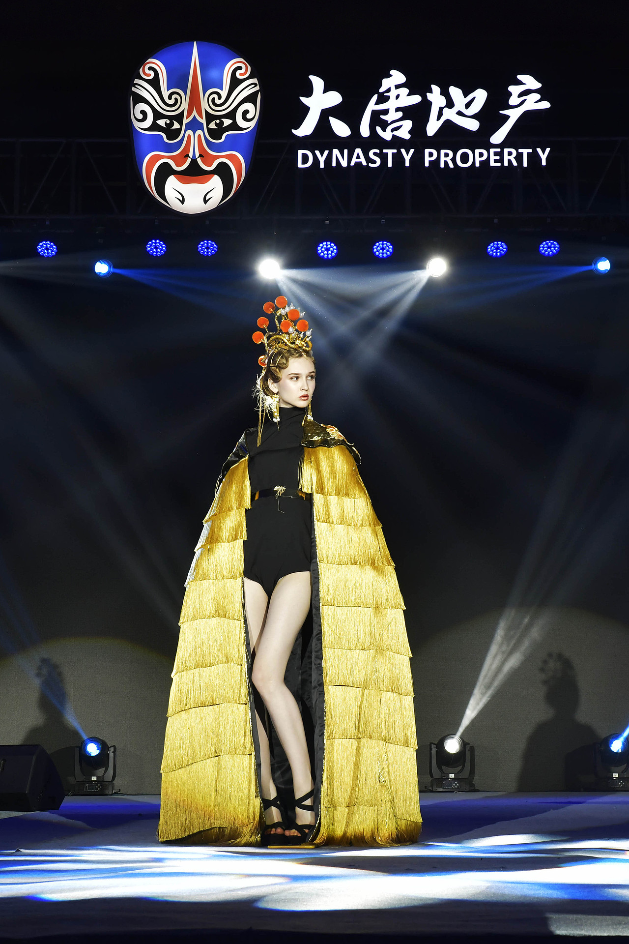 地产品牌发布会（图ZMTg1MDk5MzQw） - 舞台美术 - 站酷设计师三云原创素材 - 站酷ZCOOL