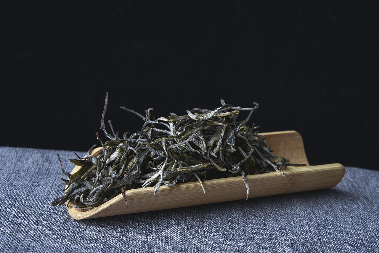 云南古树普洱茶生茶（图ZMTgzMDA3NzM2） - 产品摄影 - 站酷设计师七局原创素材 - 站酷ZCOOL
