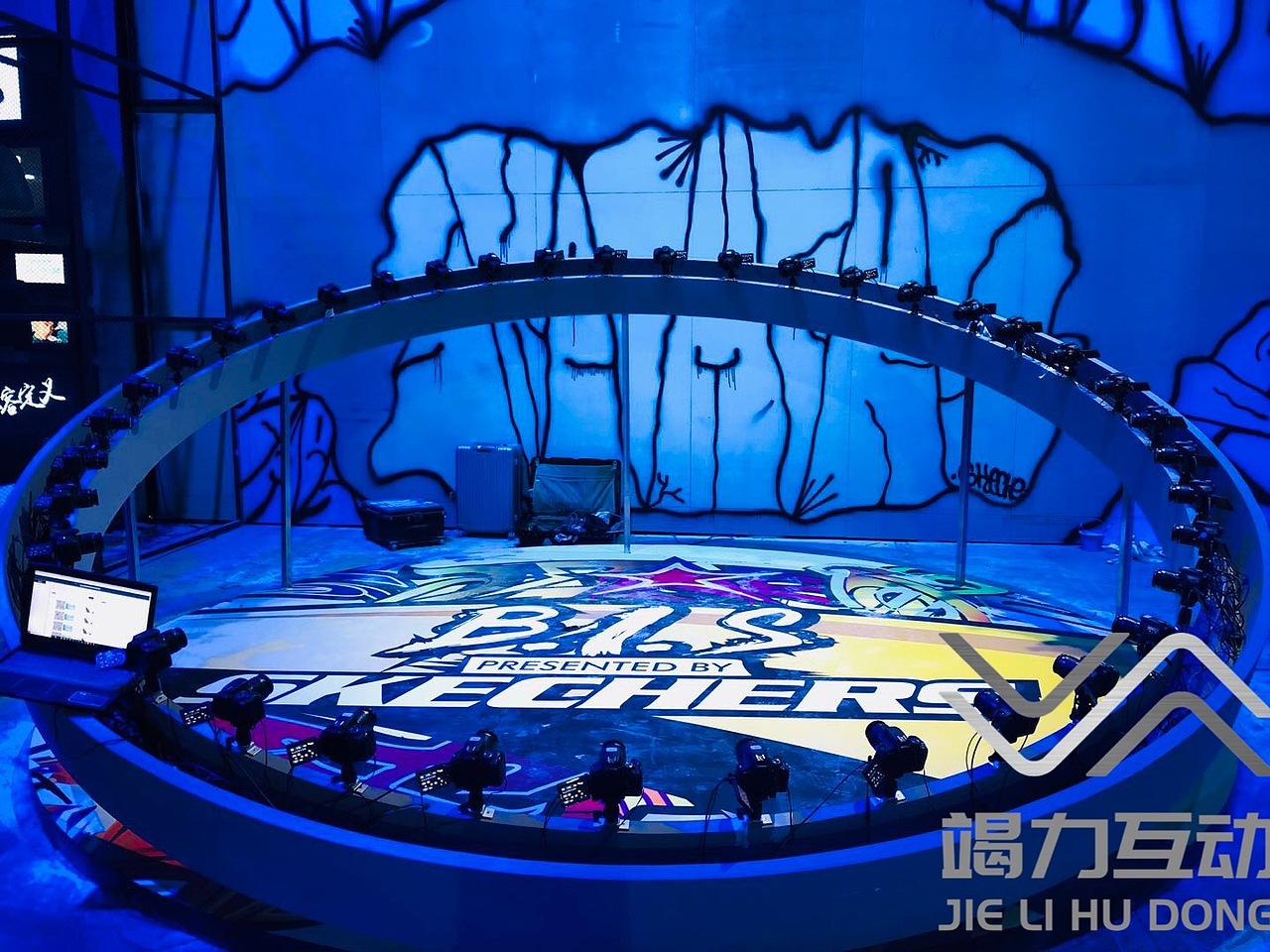 活动各类好玩创意互动游戏，互动装置，互动交互（图ZMjcwOTAxODY0） - 时尚/艺术摄影 - 站酷设计师竭力15726680945原创素材 - 站酷ZCOOL