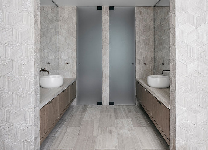 海边别墅,面朝大海,春暖花开