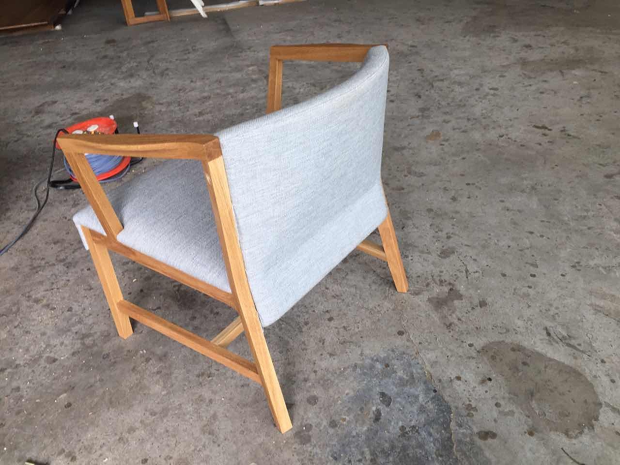 实木扶手椅猫王家具