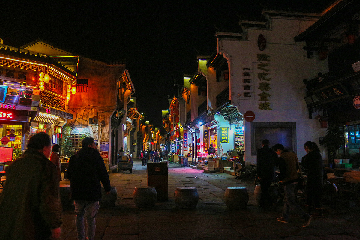 宏村与屯溪老街（图ZNjgwNzAwODA=） - 人文/纪实摄影 - 站酷设计师阳先森原创素材 - 站酷ZCOOL