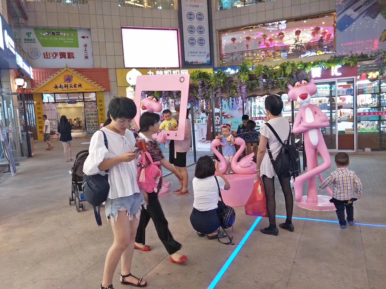 网红卡通ip展粉红豹出租人气卡通人物顽皮豹粉红豹组合