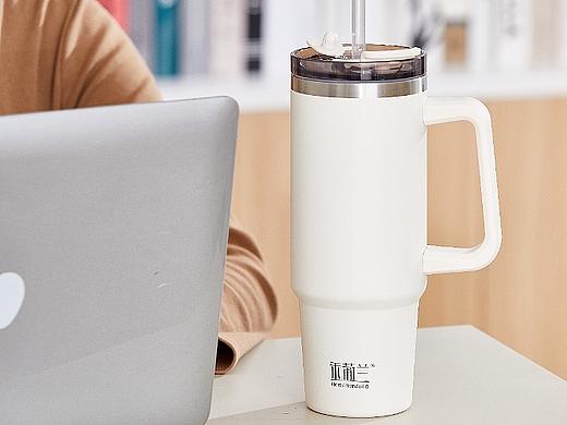 电商摄影丨日用品拍摄丨产品摄影丨大白巨无霸水杯