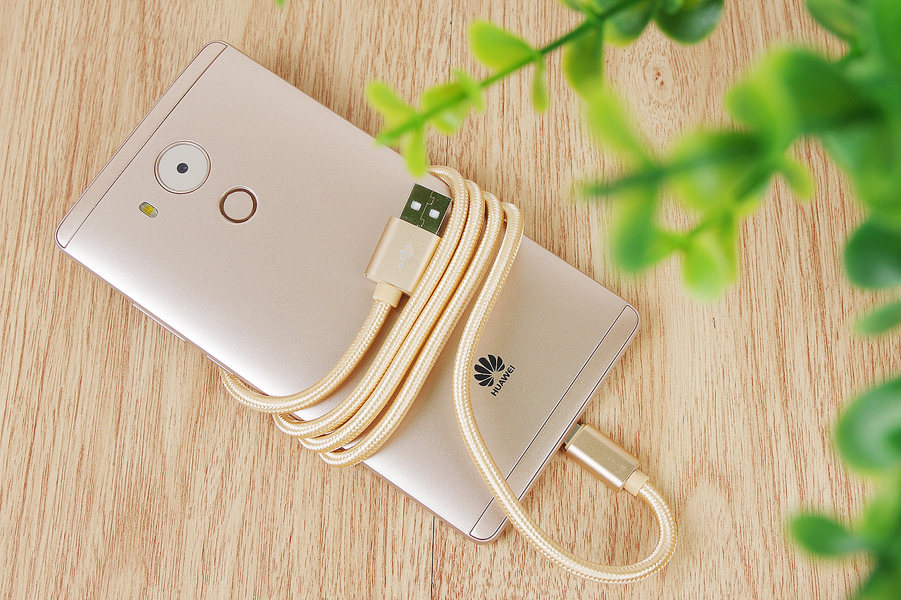 3c数码配件手机电脑充电数据线产品静物拍摄（图ZNTA5MTA4MzI=） - 产品摄影 - 站酷设计师伍壹柒摄影工作室原创素材 - 站酷ZCOOL