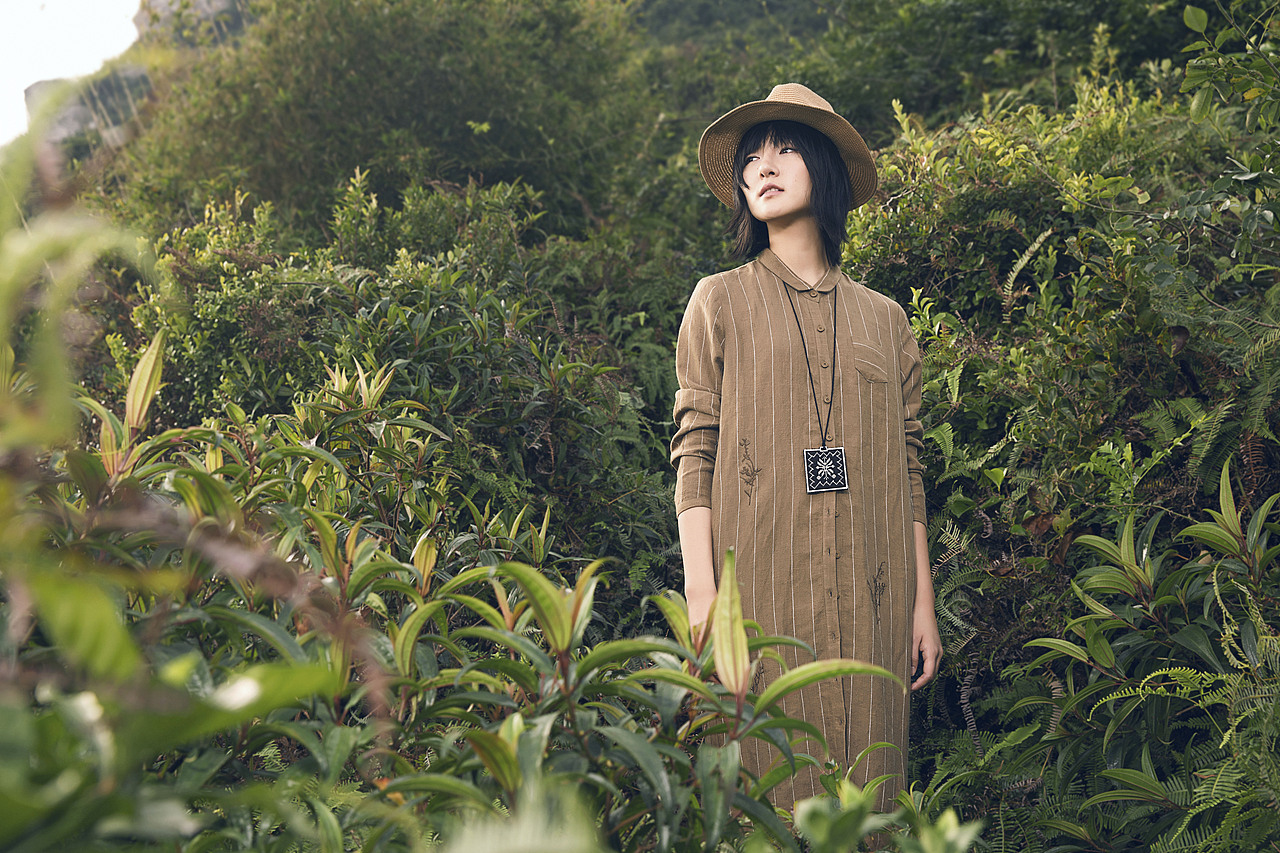 木心LAB|女装广告大片拍摄（图ZMjcwNjA5NjQ0） - 人像摄影 - 站酷设计师摄影师林百万原创素材 - 站酷ZCOOL