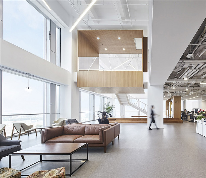 郑州宏钰堂推荐:科技公司办公楼装修设计效果图