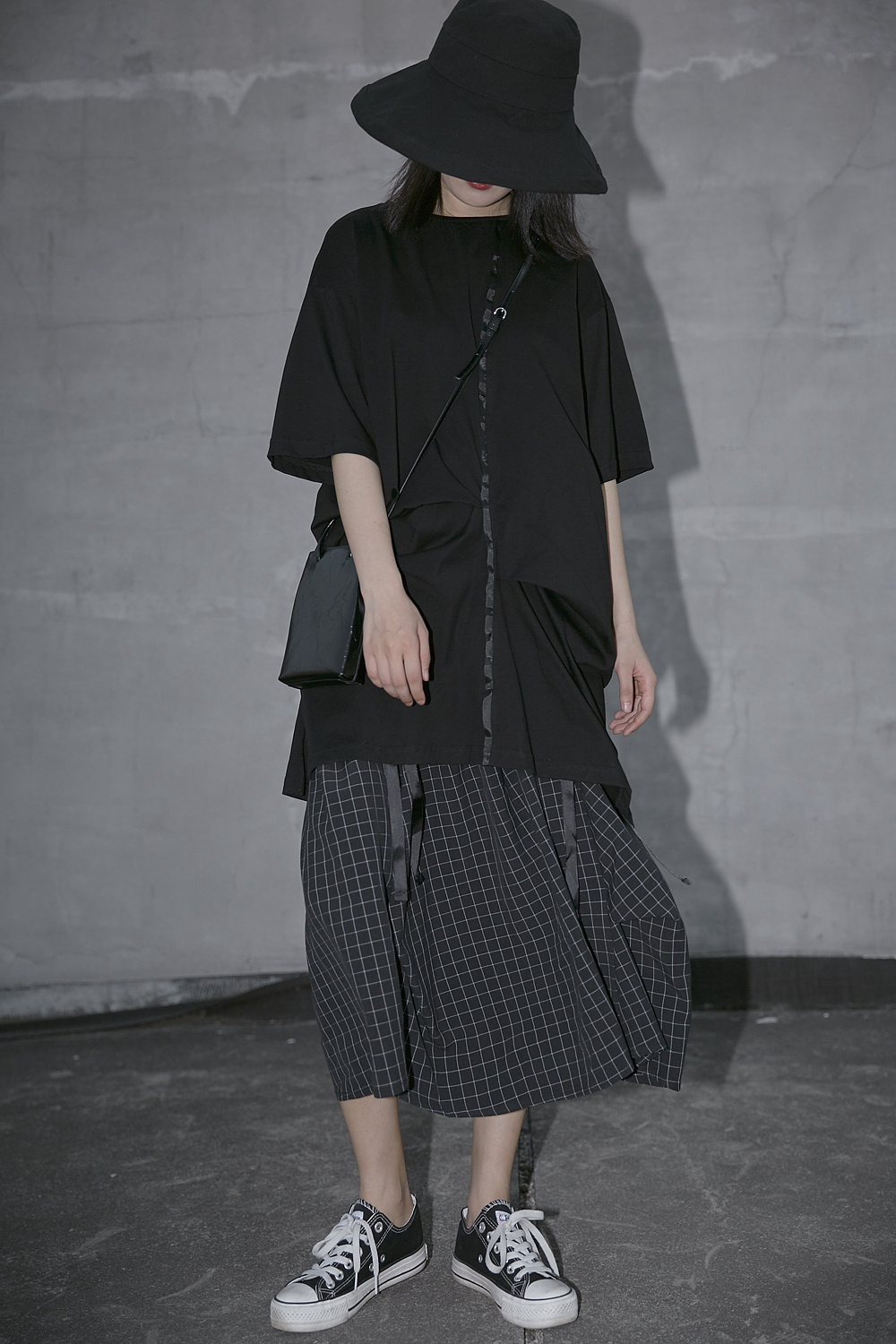 【Emotionlab情绪实验室】2020 盛夏新品上市 LOOKBOOK（图ZMjA1ODIwOTM2） - 人像摄影 - 站酷设计师YONKOS原创素材 - 站酷ZCOOL