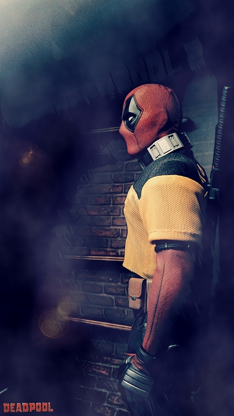 1/6死侍2.0 手机渣拍