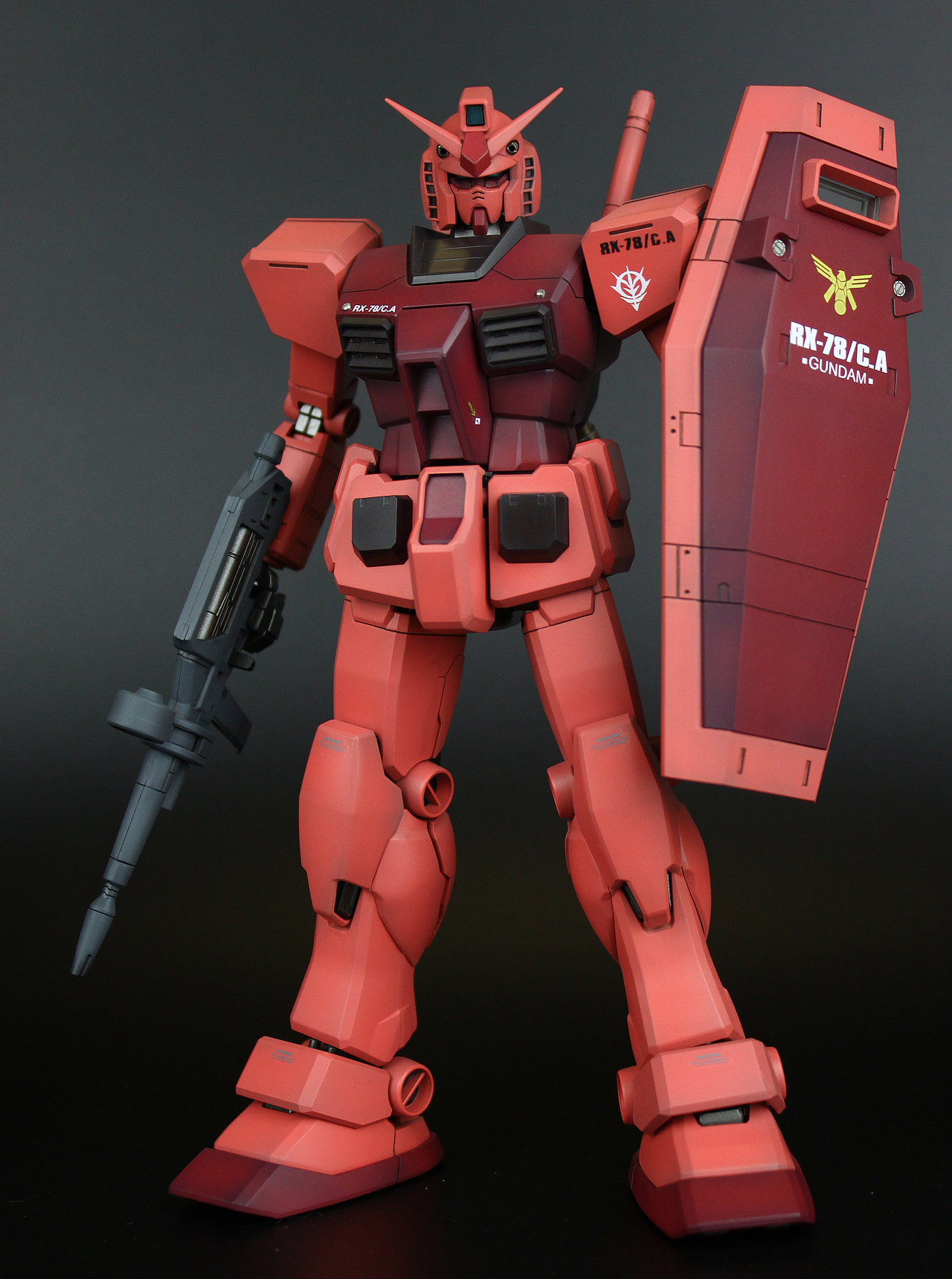 高达模型mg7815夏亚ver