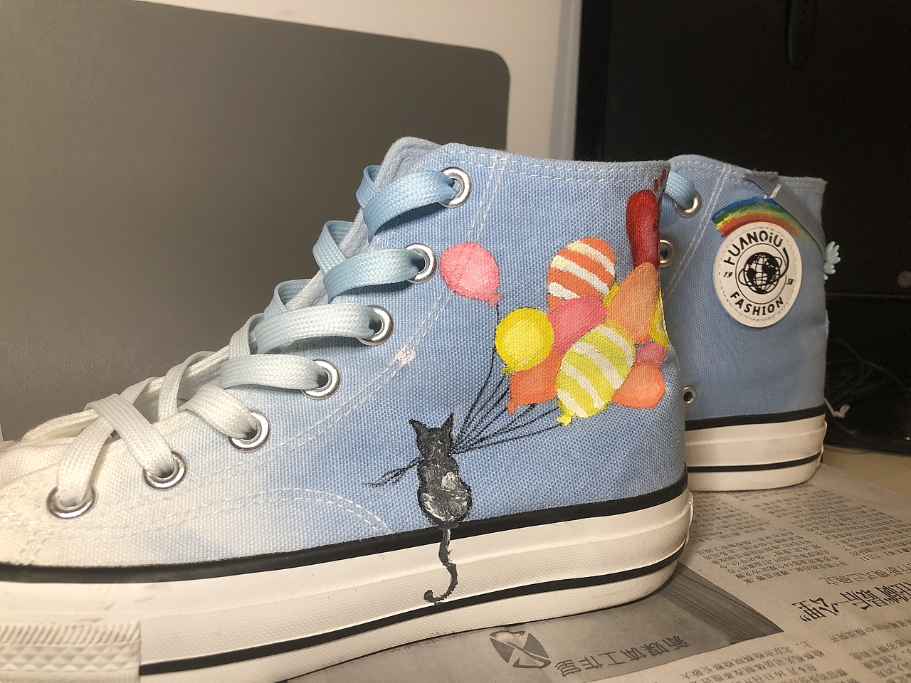 第一次手绘帆布鞋