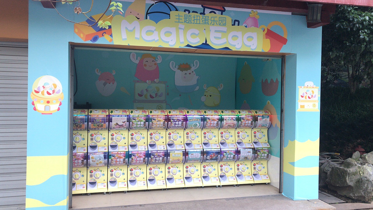 扭蛋机贴纸灯箱广告系列（图ZMTg3MDQ0NDgw） - 品牌 - 站酷设计师晓echo原创素材 - 站酷ZCOOL