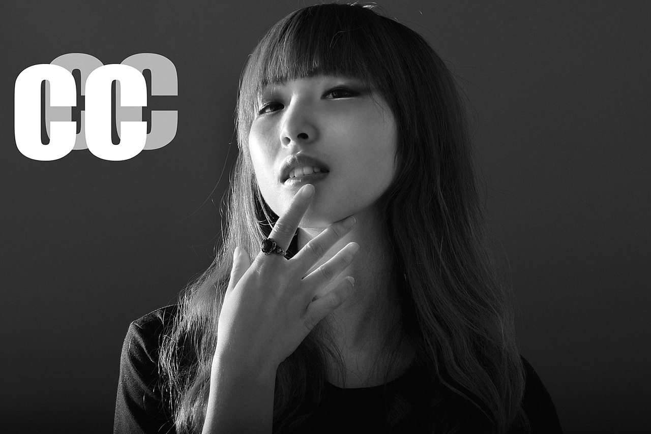 小玩一下（图ZMjc4NzE4MA==） - 人像摄影 - 站酷设计师sparkern原创素材 - 站酷ZCOOL