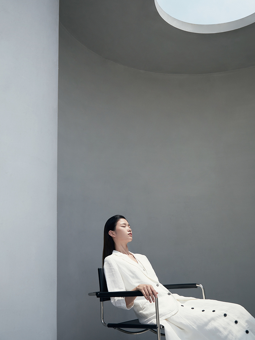 简约 新中式女装拍摄（图ZMzY1NjIxMDEy） - 人像摄影 - 站酷设计师DragonChan原创素材 - 站酷ZCOOL