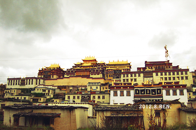 彩云之南（图ZNTQwMTQxNjA=） - 风光摄影 - 站酷设计师無邉原创素材 - 站酷ZCOOL