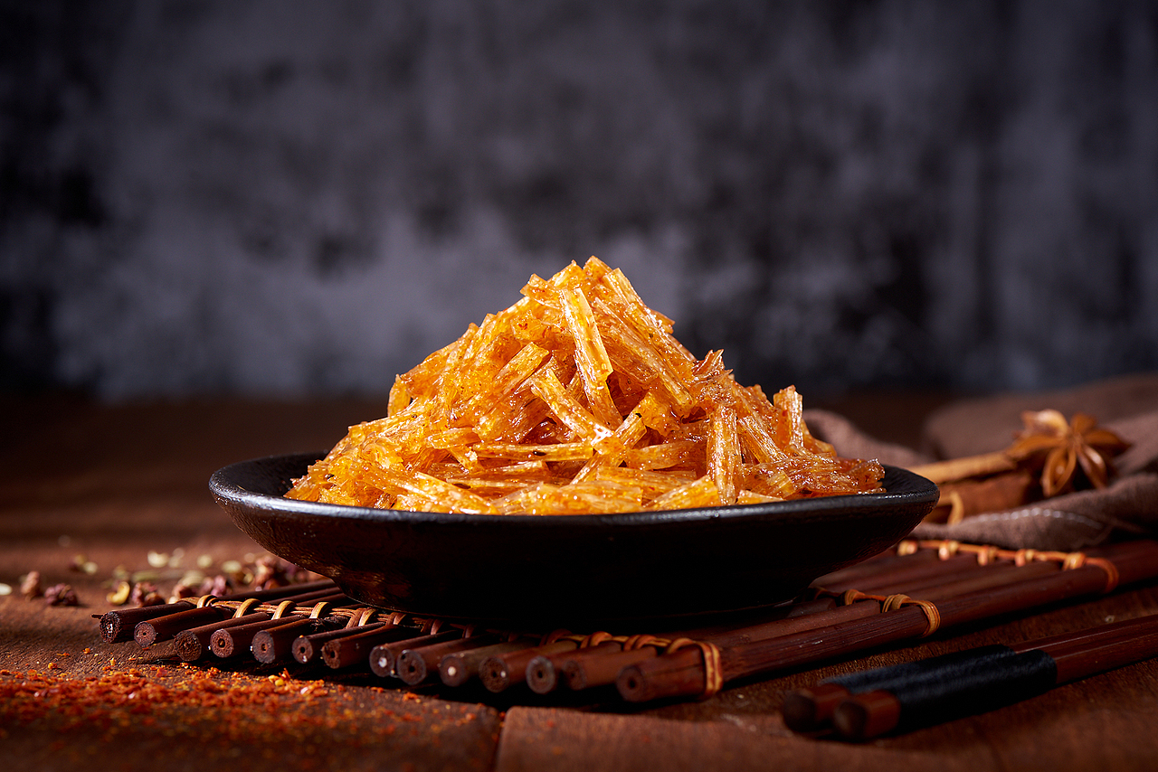 辣条拍摄（图ZMTUxNjQzODQw） - 产品摄影 - 站酷设计师迈阔文化原创素材 - 站酷ZCOOL