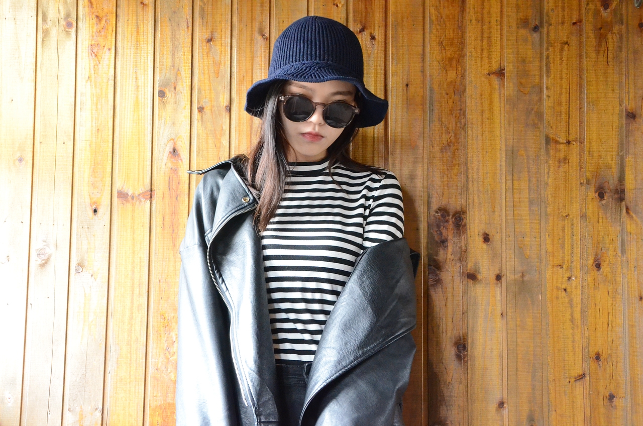 她街拍（图ZOTY1NjUyMjA=） - 人像摄影 - 站酷设计师爱摄影的五花肉原创素材 - 站酷ZCOOL