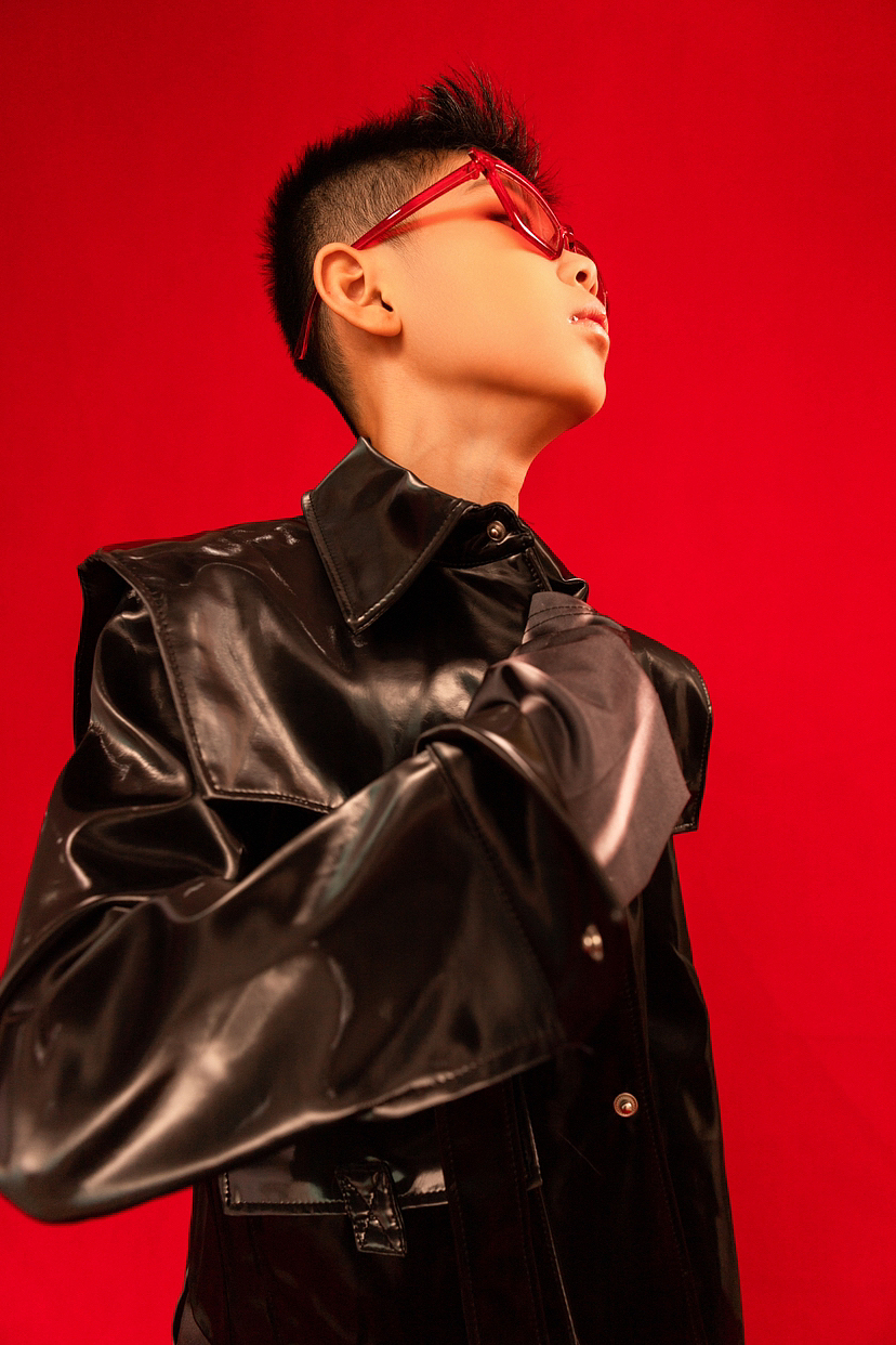 大童摄影（图ZMzQ5NTYzMjUy） - 人像摄影 - 站酷设计师DRuiong原创素材 - 站酷ZCOOL