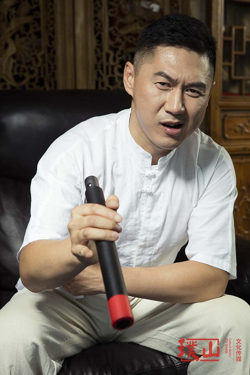 形象照 商务照 商务肖像 总裁肖像 中影年年动漫集团（图ZMjM4MzY2MzE2） - 人像摄影 - 站酷设计师DPphoto原创素材 - 站酷ZCOOL