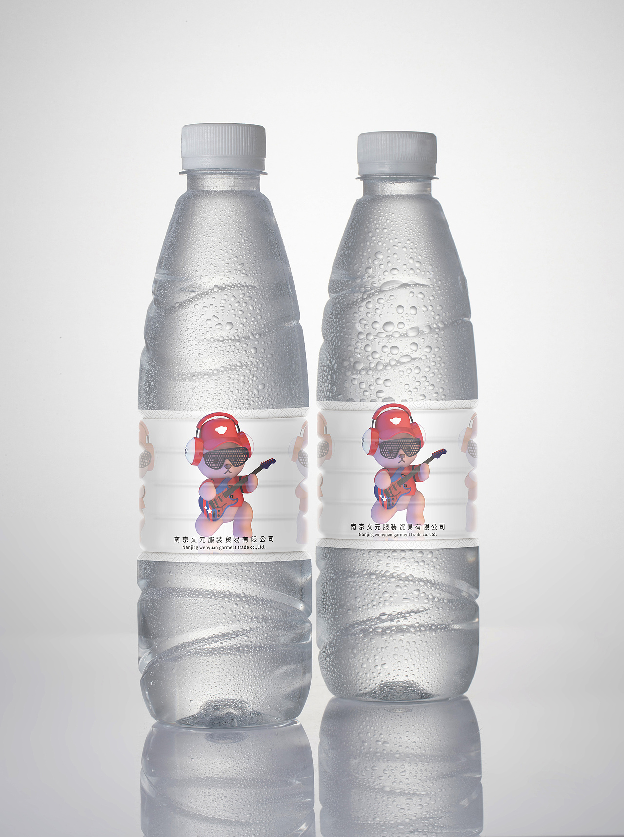 国外创意矿泉水瓶设计图片