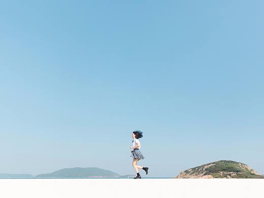 年少的彩，少年的诗
