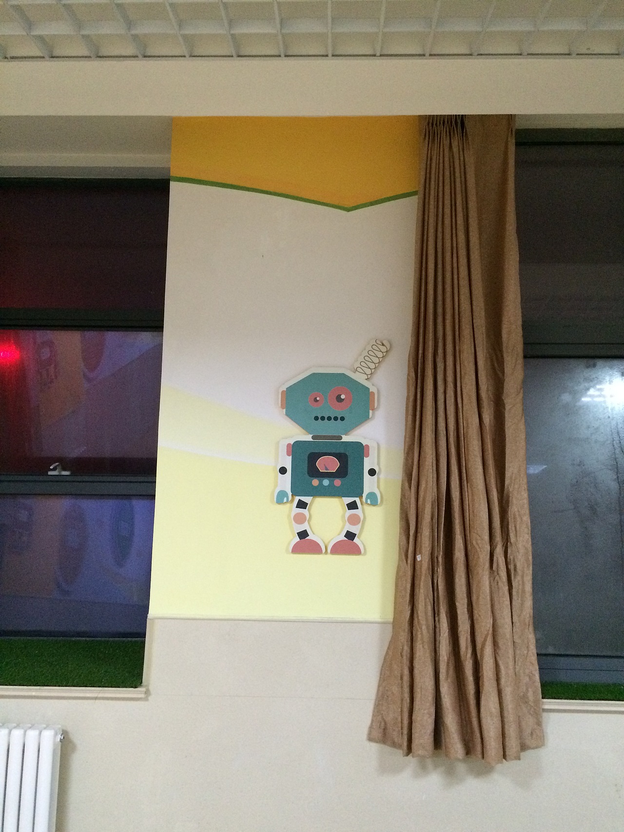 某小学做机器人教室文化建设（图ZNTIxOTE1NzY=） - 其他空间 - 站酷设计师李成文原创素材 - 站酷ZCOOL