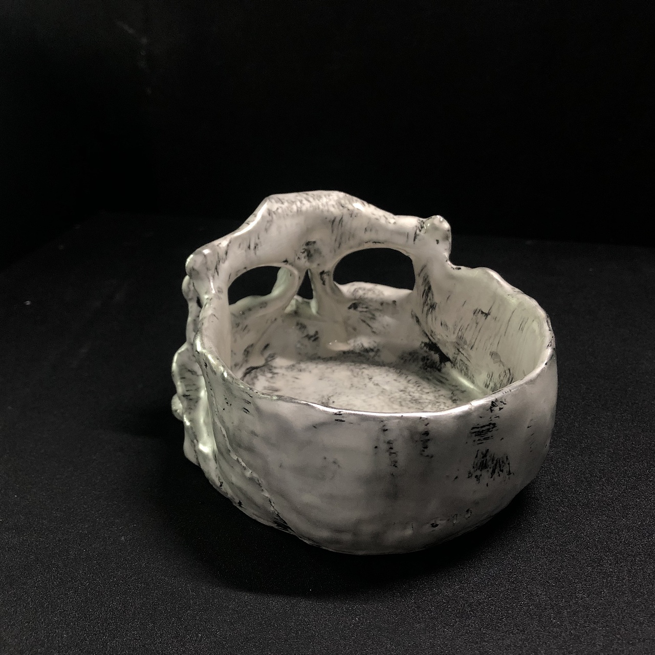 【SKULL】骷髅 暗黑系1300°电镀金属色陶瓷烟灰缸摆件