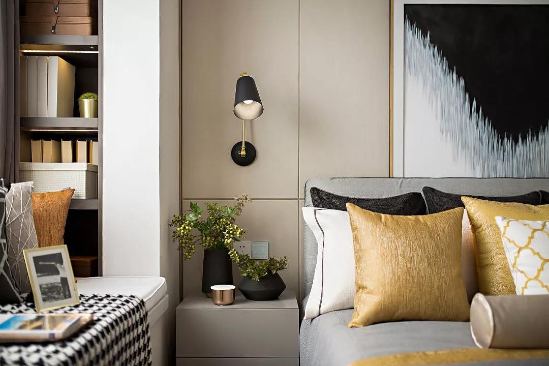 89㎡挤出小三房,电视墙装的太牛了,邻居看的直眼红!