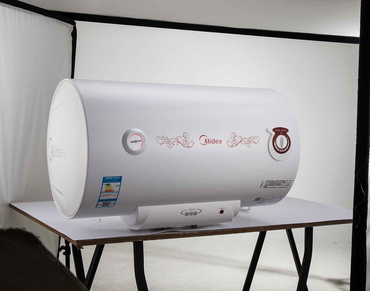 攝影后期-產(chǎn)品精修-熱水器（圖ZNDA2ODYzNDA=） - 修圖/后期 - 站酷設(shè)計(jì)師小小火炬原創(chuàng)素材 - 站酷ZCOOL