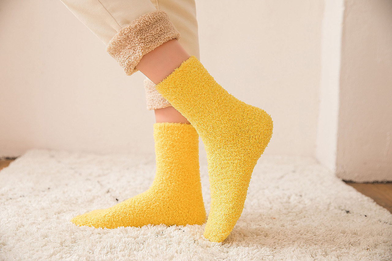 2019秋冬加厚女袜睡眠袜摇粒绒袜子加厚地板袜