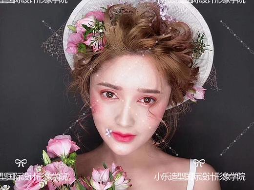 潍坊化妆造型培训学校 终身免费进修包教会