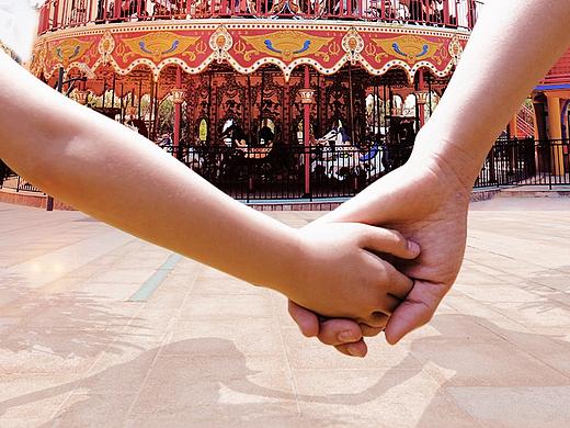 方特母親節(jié)（個人主頁-ZMzAwMjM0NTY=） - 海報(bào) - 站酷設(shè)計(jì)師請叫我譚總原創(chuàng)素材 - 站酷ZCOOL