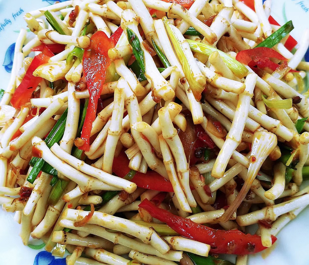 别委屈自己（图ZMjkzMTA0MTcy） - 美食摄影 - 站酷设计师Z376770564原创素材 - 站酷ZCOOL