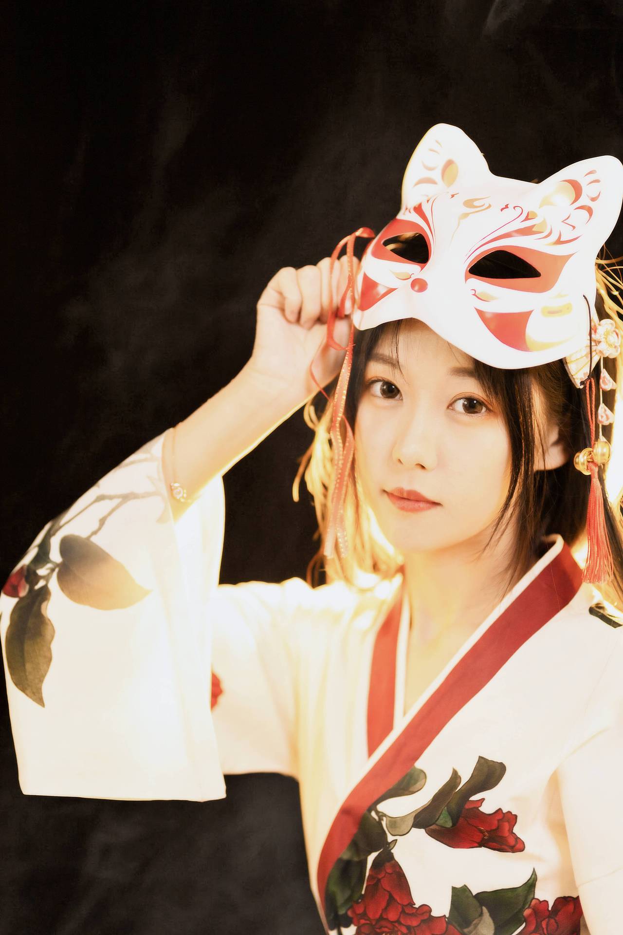 《神明少女》（图ZMjMzNDQ3MjQw） - 人像摄影 - 站酷设计师Myth神话丶原创素材 - 站酷ZCOOL