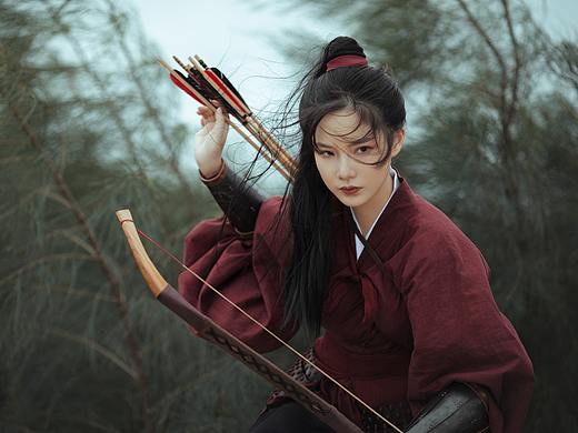 万里赴戎机 -花木兰