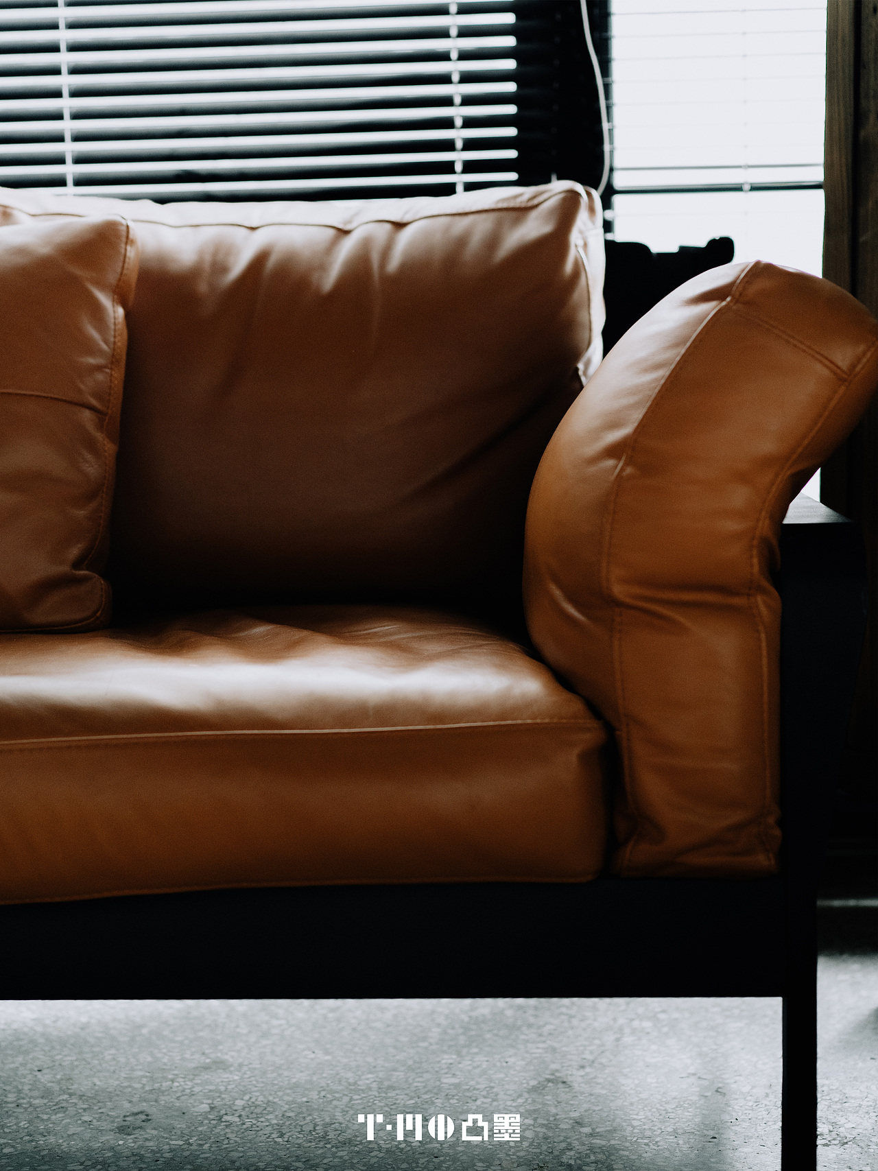 定制家具 | 皮质羽绒沙发 · 凸墨文化-空间设计
