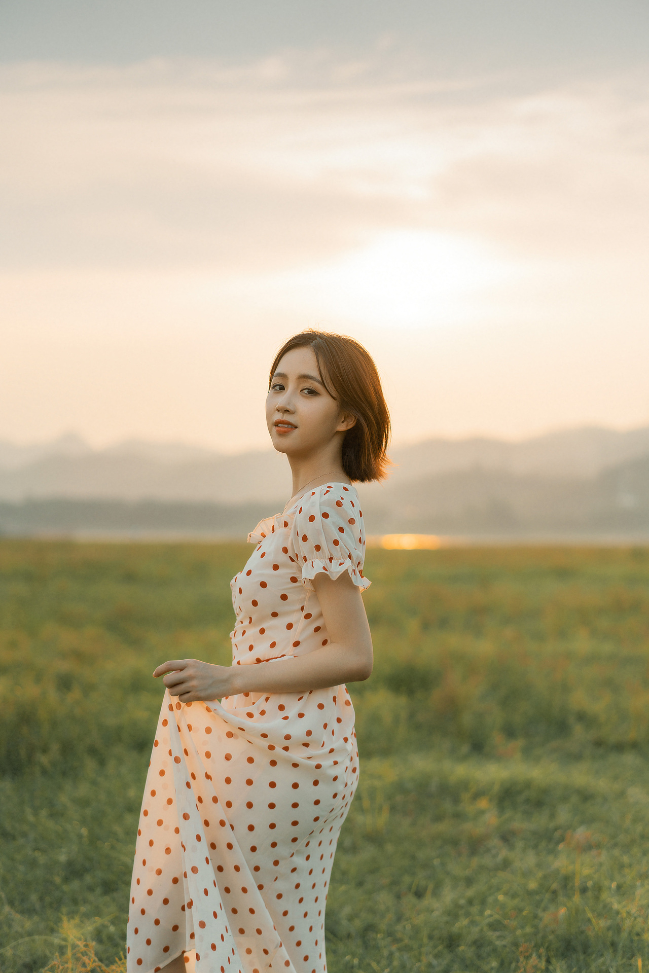 夏日已所剩无几（图ZMTc1ODkzNDgw） - 人像摄影 - 站酷设计师别动我相机原创素材 - 站酷ZCOOL